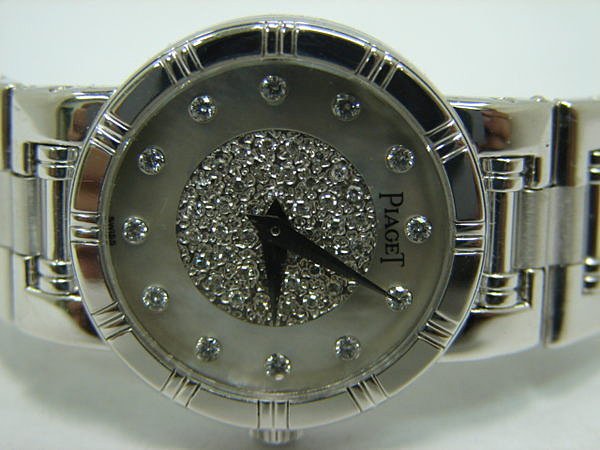 台中 流當品拍賣 原裝 PIAGET 伯爵 DANCER 貝殼小滿天星 石英 18K金 女錶