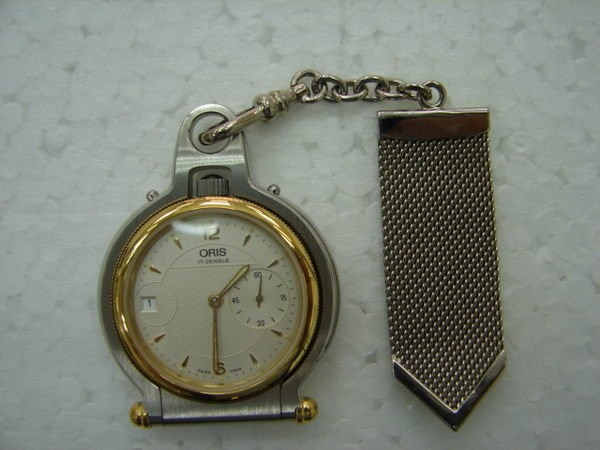 台中懷錶流當拍賣 原裝 少有 原裝 ORIS 豪利時 半金 手上鍊 懷錶 9成新 附保單 喜歡價可議 ZR071